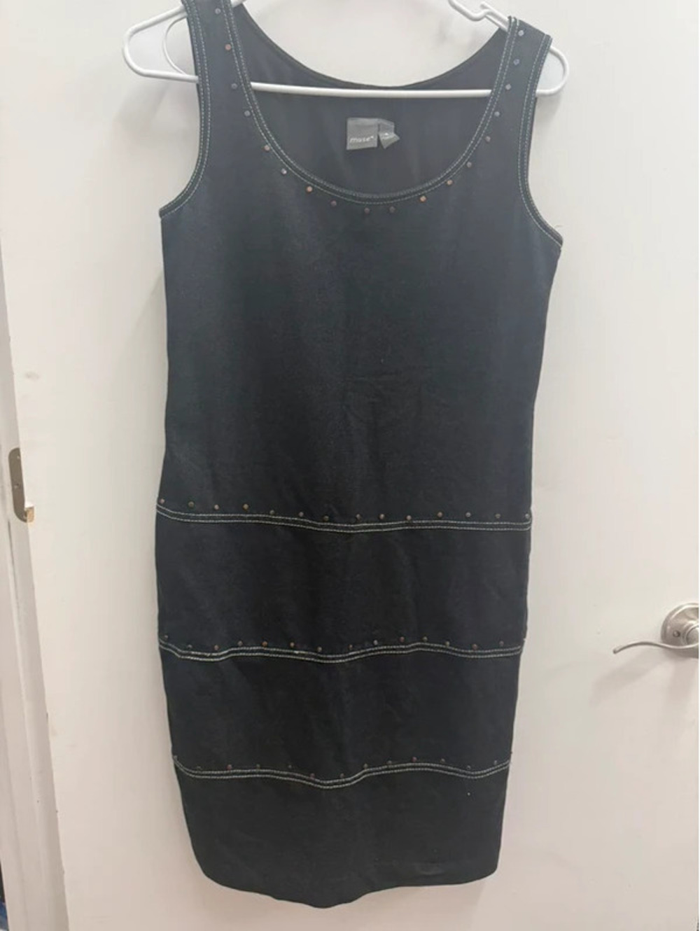 Muse size 4 Ladies Dress